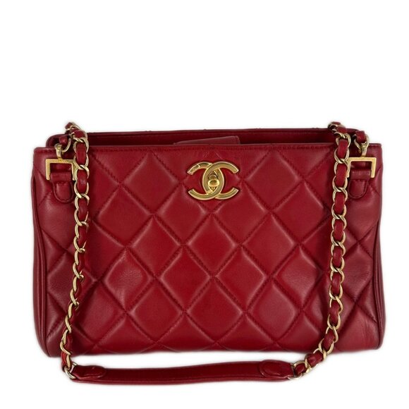 Chanel Quilted CC Turnlock Double Chain Red - Picture 1 of 6